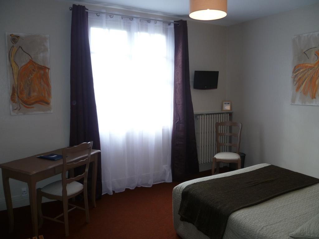 Hotel La Residence 빌뇌브-쉬르-로트 객실 사진